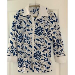 Mishca Tunic/Shirt Size S Floral Lace Blue White F038